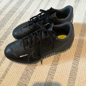 Nike Mercurial Cleats, Size 3Y